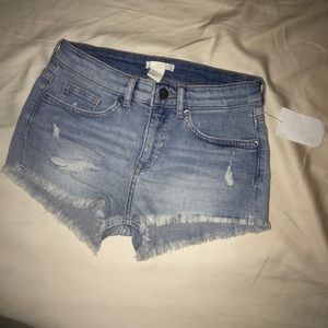 HM sz 2 jean shorts NWT